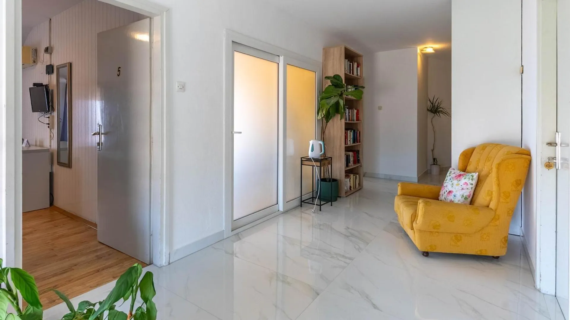 *** Affittacamere Pension Rusev Preko Croazia