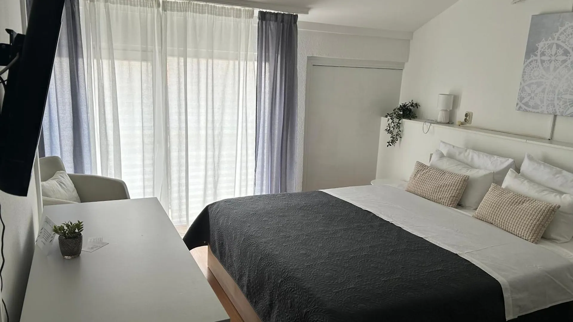 Pension Rusev Preko 3*,  Croazia